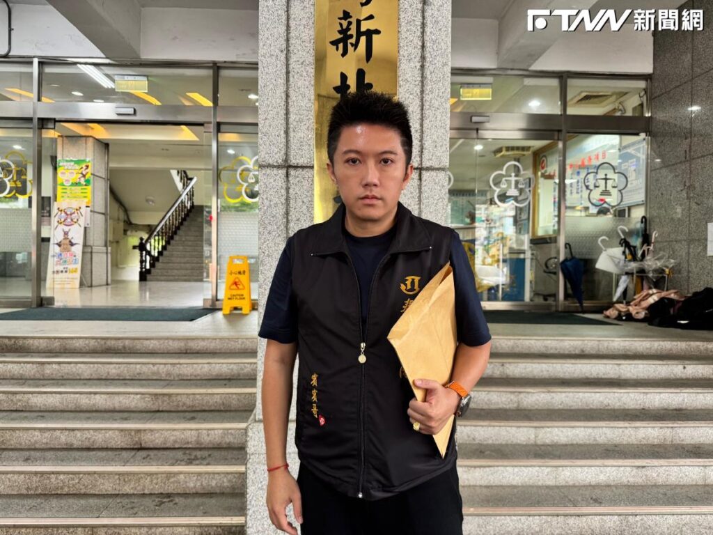 控遭成人片導演帶頭恐嚇勒索！賓賓哥按鈴控告　檢方最急件處理